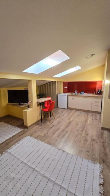Apartment Ultra Central! Iasi